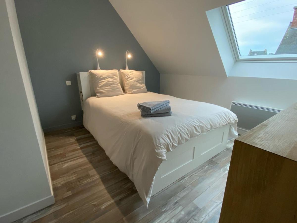 Residence Des 3 Iles, En Plein Centre-Ville, A 5 Min Des Plages, 3 Appartements Neufs Etables-sur-Mer Exterior photo